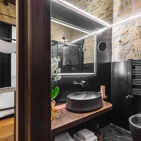 Palazzo Residenza Madre By Dimorra Guest house Naples