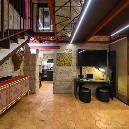 Palazzo Residenza Madre By Dimorra 4* Neapel